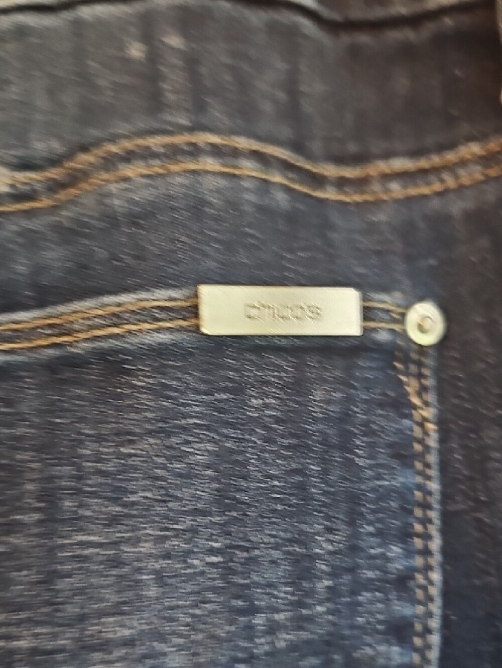 Chicos So Slimming Girlfriend Slim Leg Jeans - Picture 3 of 5